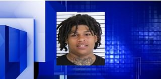 Suspect used BB gun to rob victim of bike, vape, iPhone, Davenport Police say