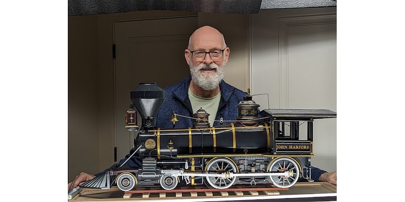 Local resident 3D prints locomotive for SLO museum