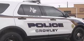 Crowley Police looking for suspects in two shootings on the same street Wednesday