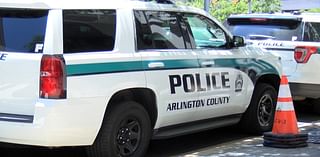 Teen walks into hospital with gunshot wound in Arlington, police say