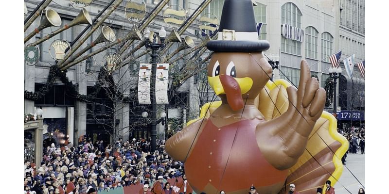 Giant balloons, including Teddy the Turkey and Kermit, return to city’s 89th Thanksgiving Parade