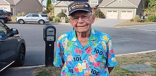 Family, friends celebrate World War II veteran Frank Stellar’s 100th birthday