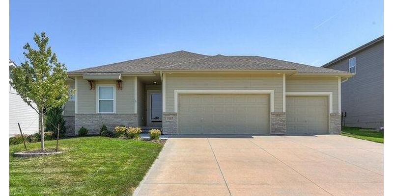 4 Bedroom Home in Omaha - $435,000