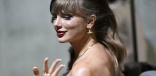 Taylor Swift wears glitter freckles designed by South Florida entrepreneur