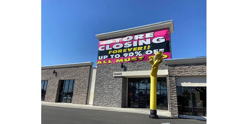 The closures keep coming. Stores and restaurants calling it quits in Fresno, Clovis