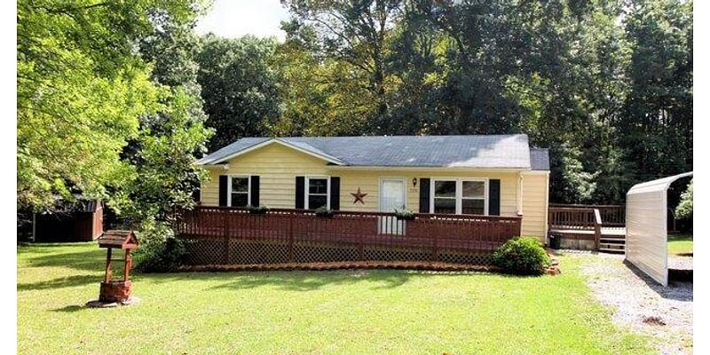 3 Bedroom Home in Catawba - $239,950