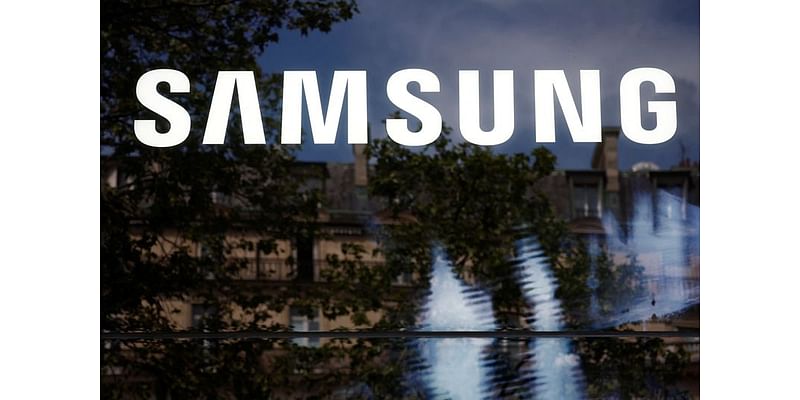 Exclusive-Samsung Electronics says it is not interested in spinning off foundry business