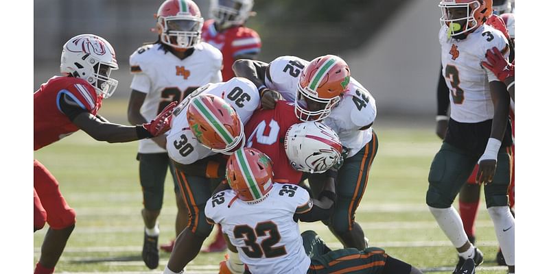 Morgan Park's talented defense shuts out Kenwood, Marcus Thaxton does the rest