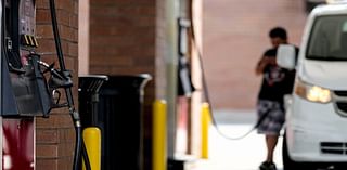 White House touts lower Thanksgiving gas prices, but does Biden deserve the credit?