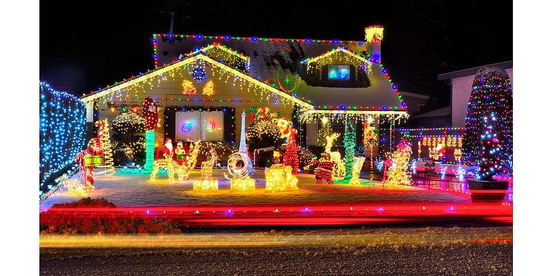 Detroit Free Press holiday lights map 2024: How to add your display