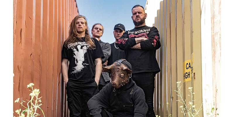To The Grave Announce New Album Everyone's A Murderer, "Dead Wrong" Streaming Now