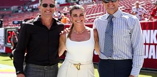 Erin Andrews ‘fire fit’ outfit spotted by fans on Buccaneers-Eagles sidelines as Fox NFL Sunday star is told ‘love that’