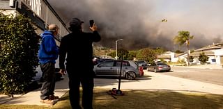 Firefighters race to protect homes from wind-driven Mountain Fire in Ventura County