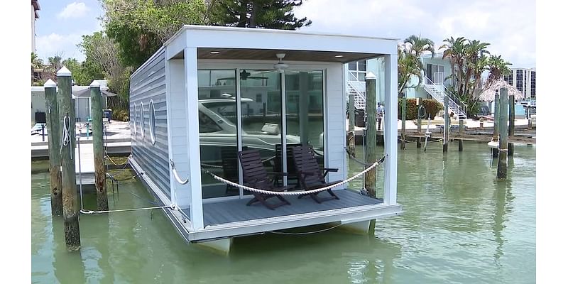 Visitors can stay in a houseboat while vacationing in Clearwater