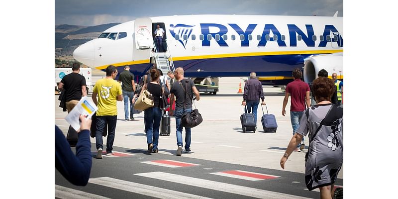 Ryanair refund passenger after fining them for expandable suitcase with ‘the potential to get bigger’