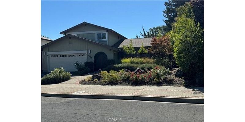 4 Bedroom Home in Napa - $1,225,000