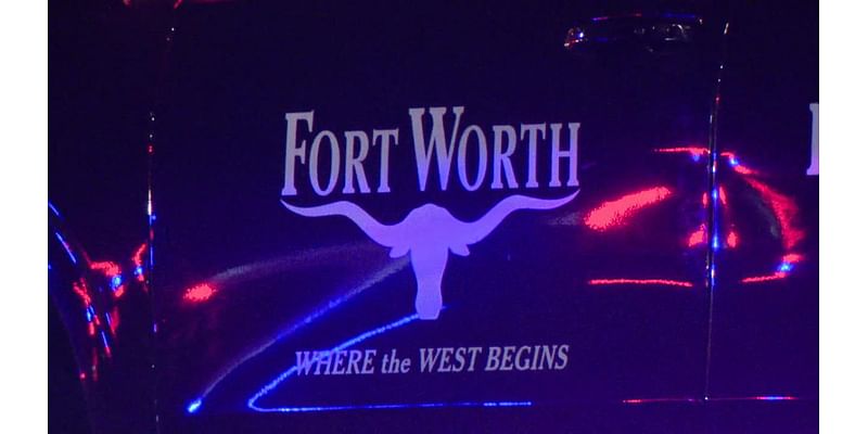 Police investigate Fort Worth apartment shooting; suspect at large