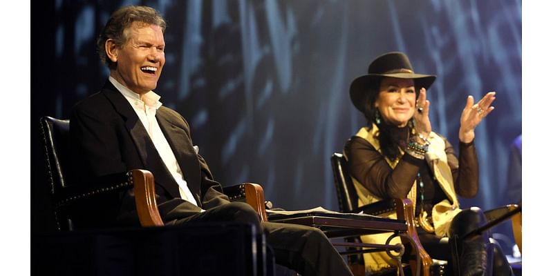 Randy Travis's ‘More Life Tour' will stop in Arlington