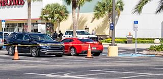 Law enforcement investigating at Naples shopping plaza