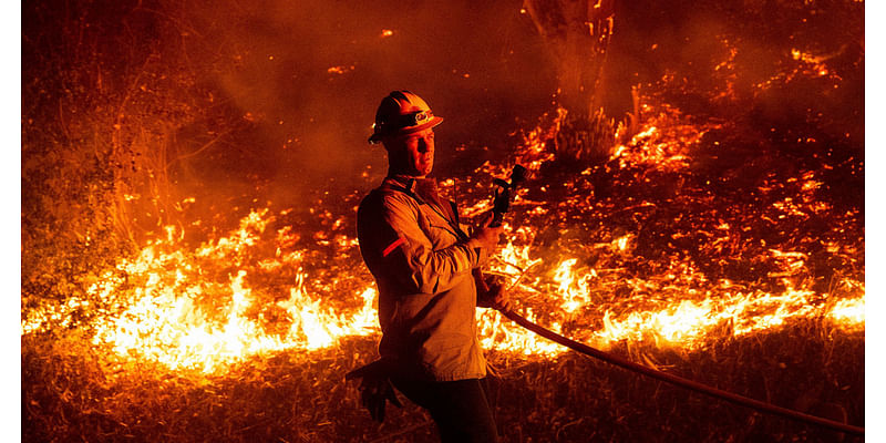 Fast-moving wildfire prompts closures at Southern California colleges