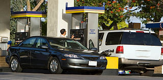 AAA: Gas Prices Freeze Due to Gulf Hurricane, Expected to Drop After Storm