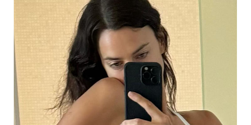 Tom Brady ex Irina Shayk shows off major sideboob in sultry selfie just days after channeling her Bianca Censori