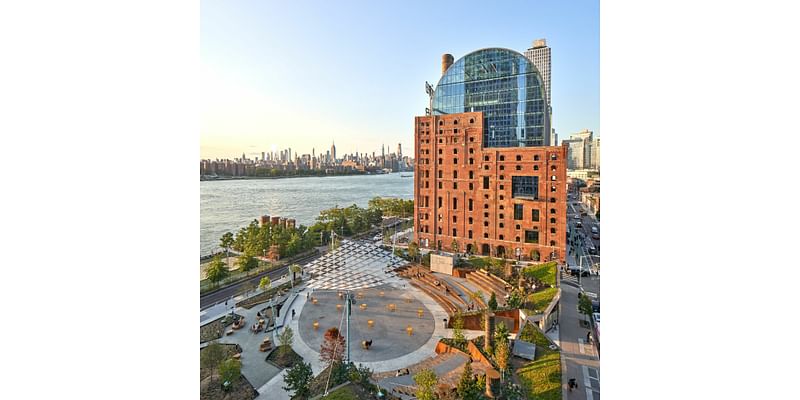 See the new waterfront public plaza now open in Williamsburg