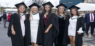 Lot of smiles as 1,600 students graduate from ATU Sligo with Dragons’ Den star Gavin Duffy celebrating with his cousin