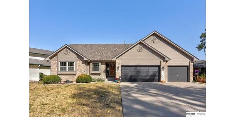 3 Bedroom Home in Papillion - $624,000