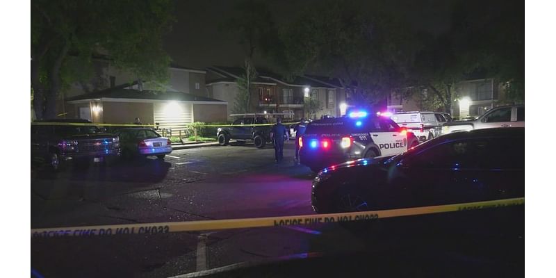 2 juveniles, 1 suspect killed in shootout at Alief-area apartments, Houston police say