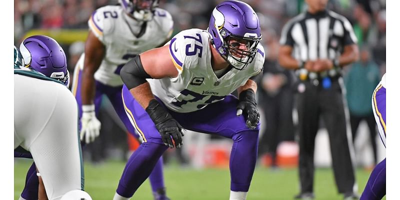 Brian O’Neill Stars Again When Vikings Need Him Most