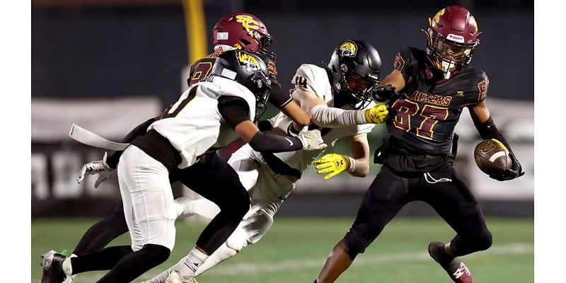 High school football: 1A stages final four while big schools close out regular season