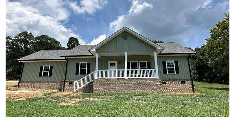 3 Bedroom Home in Connelly Springs - $358,750