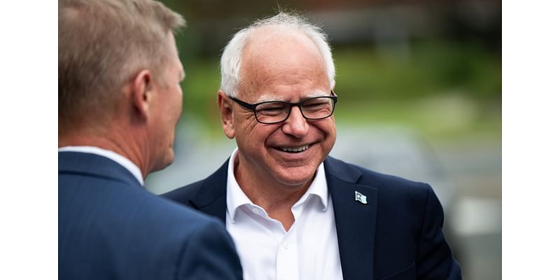 Vikings fan Tim Walz discusses security concerns about his Lambeau visit, praises head coach Kevin O'Connell