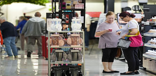 Retail Sales Rise in October as Consumer Spending Stays Strong