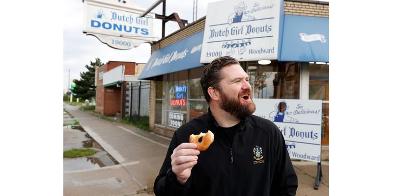 Dutch Girl Donuts extends hours, brings back 24-hour service