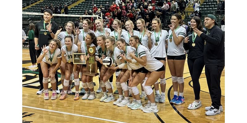 Lake Catholic volleyball’s balanced attack captures third straight OHSAA state championship