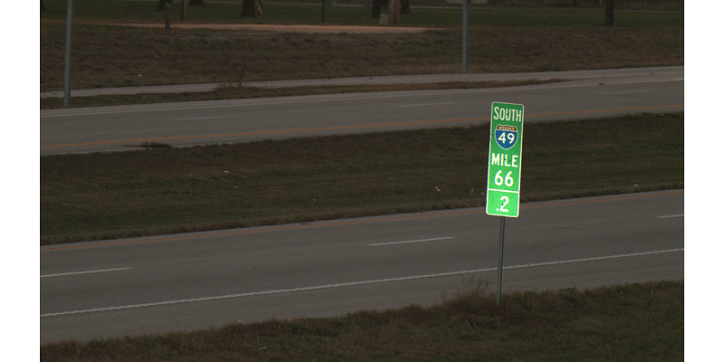 Two people killed in crash on I-49