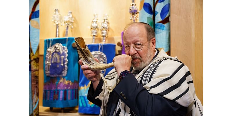 Synagogue marks 100 years amid threats, ‘pangs of loss’