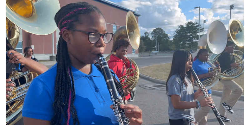 Woodward band marches to new tune after Hamilton County grant gets them brand-new instruments