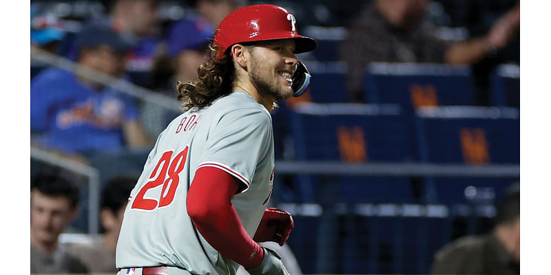 Phillies clinch postseason berth with 12-2 win over Mets