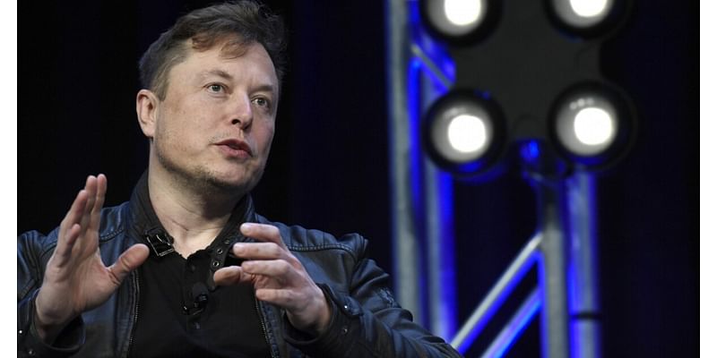 SEC will sanction Elon Musk over missed testimony about his acquisition of Twitter