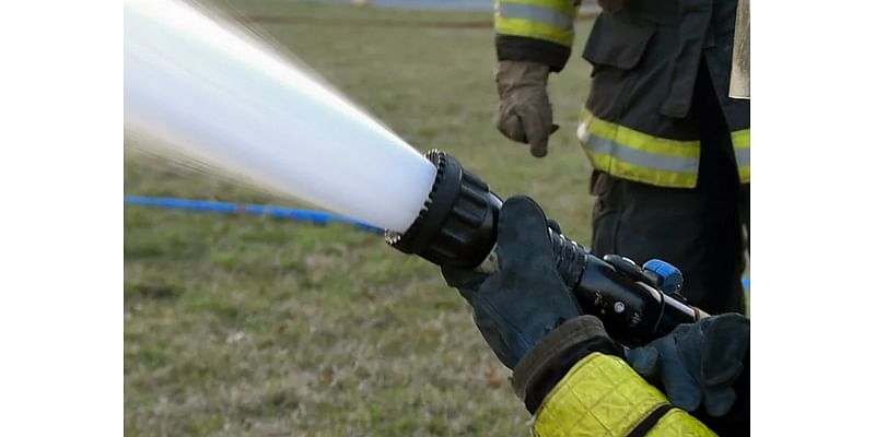 Crews fight fires at separate ends of Delaware County