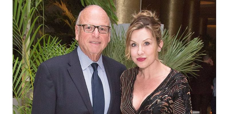 Douglas Elliman CEO had 'intimate relationships' with two brokers including mother of Jack Nicholson's child