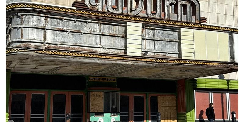 City of Auburn meets with Schine theater owner, pauses legal action