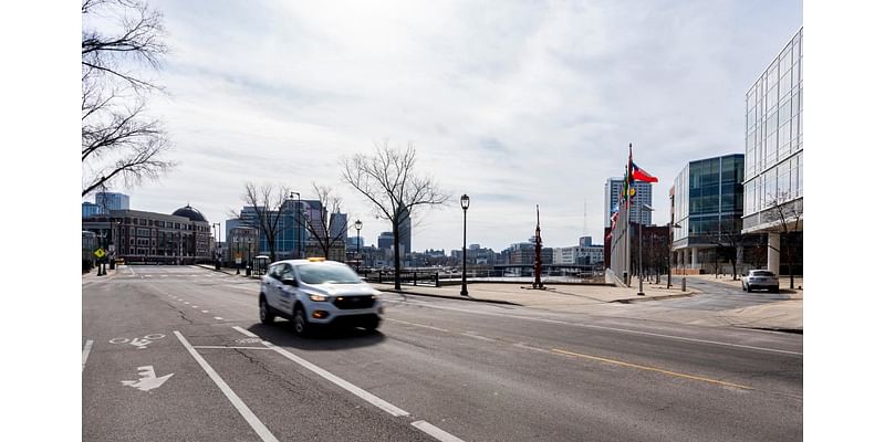 This downtown Milwaukee bridge will be closed for construction until fall 2025