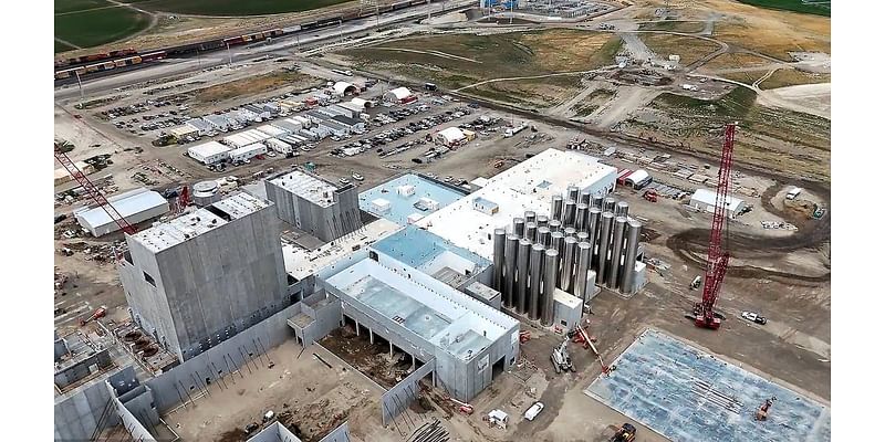 Northwest’s biggest milk processing plant is rising on the Tri-Cities skyline