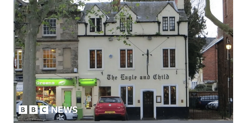 Eagle and Child: Plan to protect Oxford Tolkien and Lewis pub