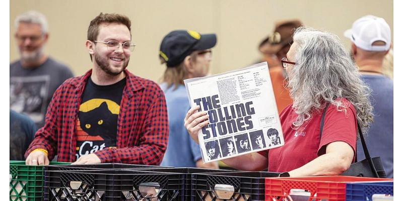 Vinyl convention at Benton Event Center tomorrow