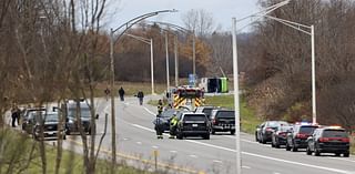 28 people injured, 1 critically, in Thursday morning tour bus crash on I-490 near Chili